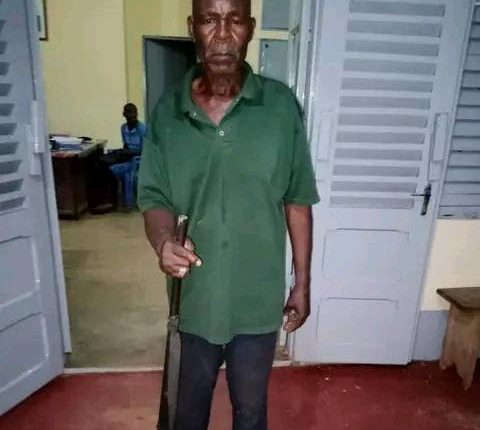 Cameroun : un mari tue sa femme avec une carabine